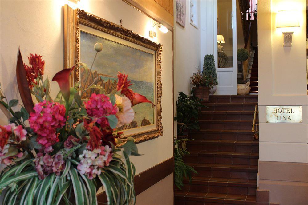 Hotel Tina Діано-Марина Екстер'єр фото