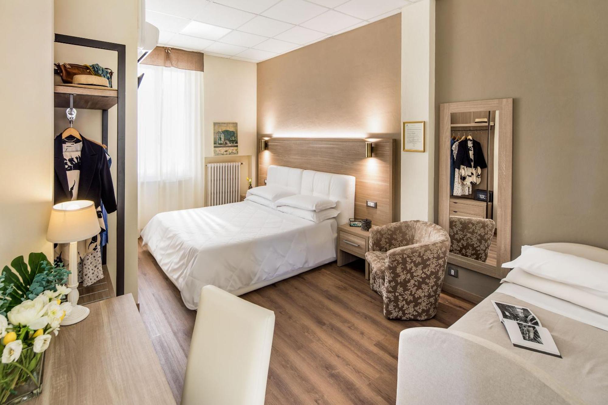 Hotel Tina Діано-Марина Екстер'єр фото